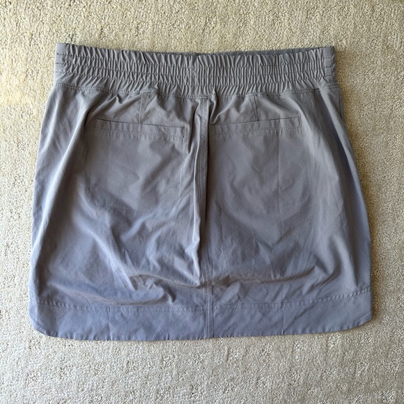 Athleta Skort EUC - Picture 3 of 6